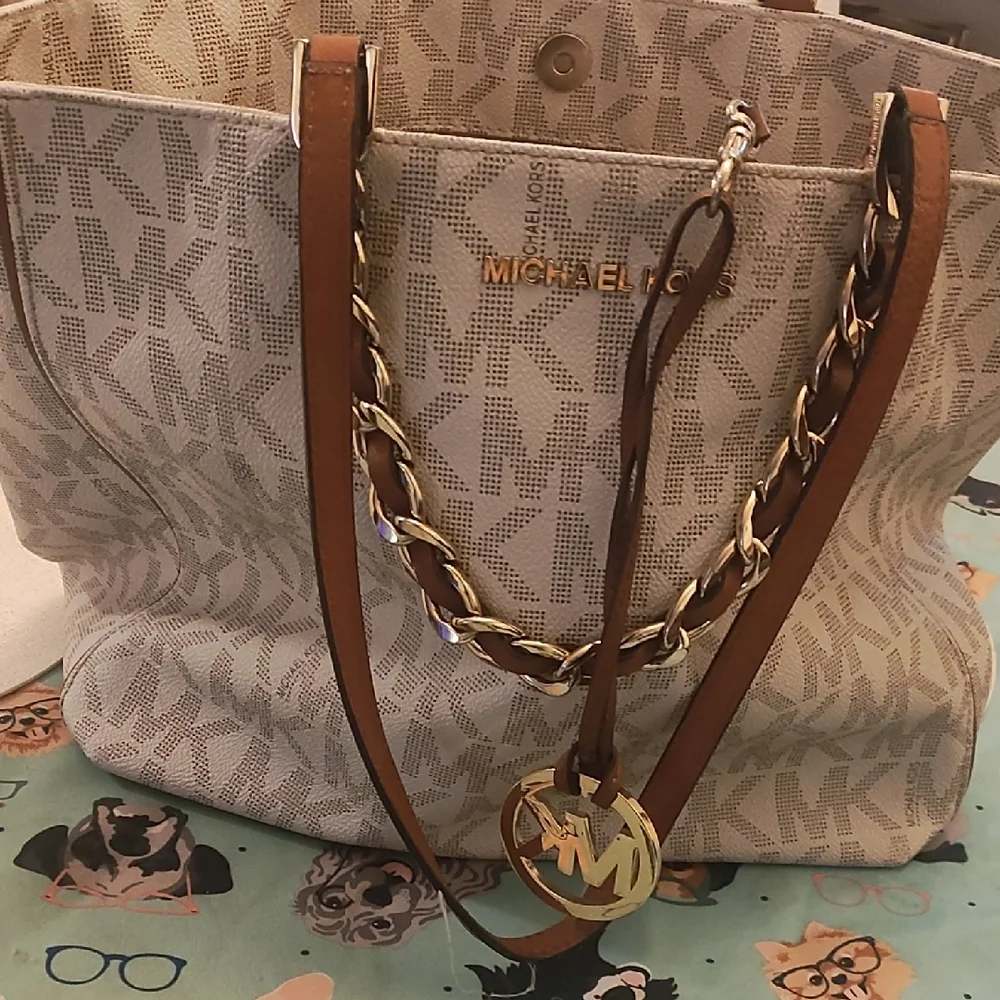 Michael Kors Beige and Brown Tote with Gold Chain - Picture 2 of 4